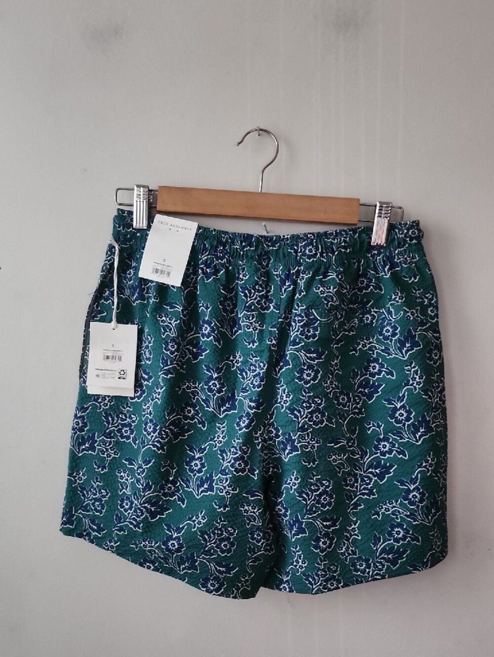 Men's Teal Floral Swim Trunks with White Drawstring - Picture 9 of 12